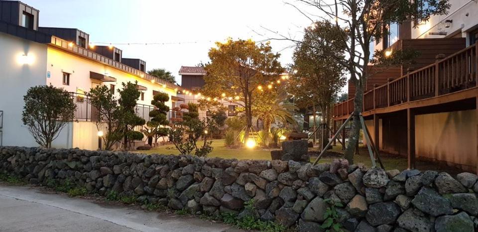 Jeju Abientot Villa Seogwipo Dış mekan fotoğraf
